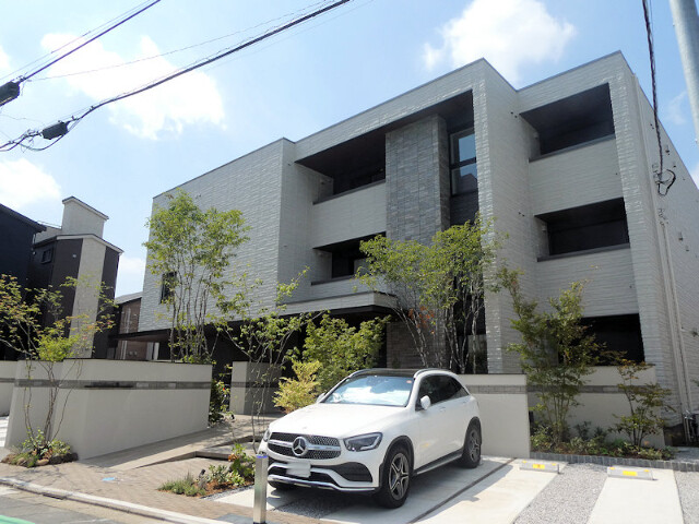12598046/建物外観