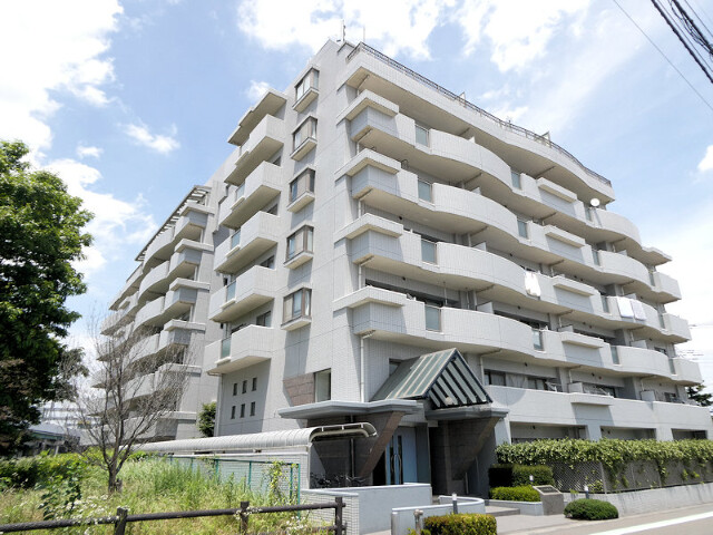 14760432/RC造タイル張りの7階建てマンション