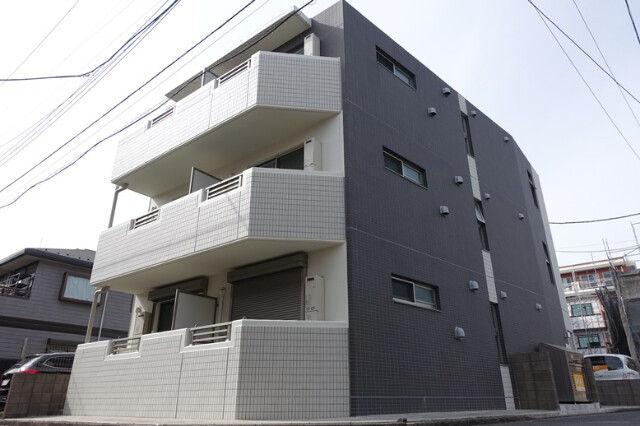 K.E オラージュ 外観